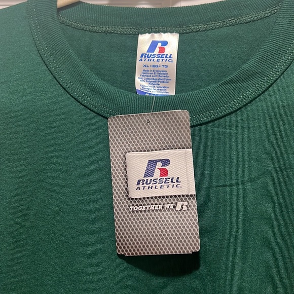 Men’s Russell Hunter Green T-Shirt - Picture 2 of 7